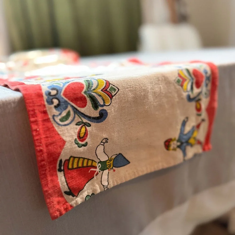 Vintage Scandinavian Folk Art Table Runner Red Scalloped Edge Linen Cotton 53